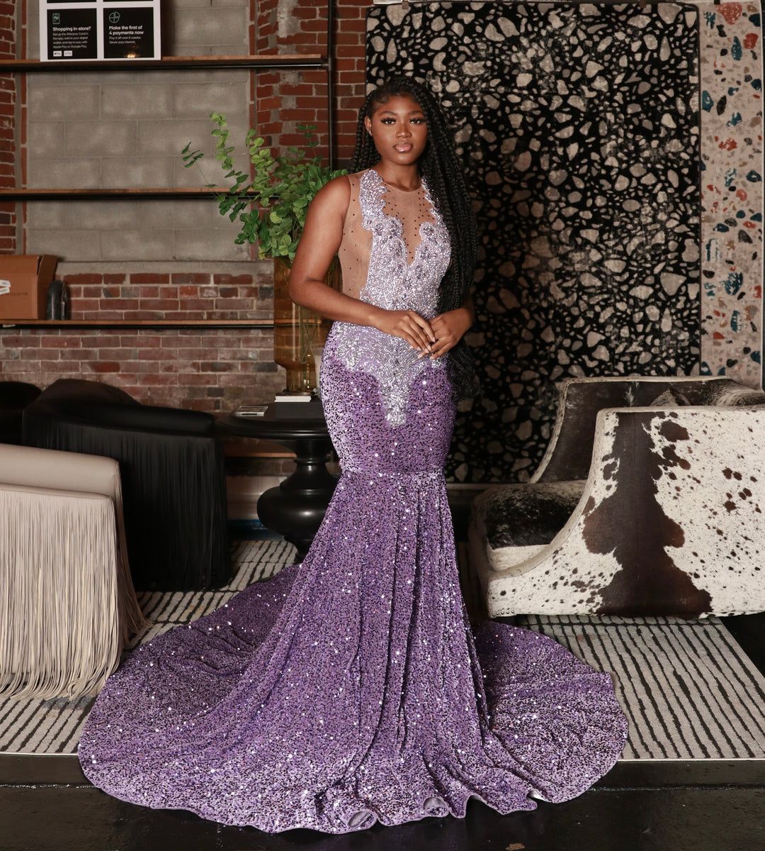 Lavender sequins velvet prom dress.💜