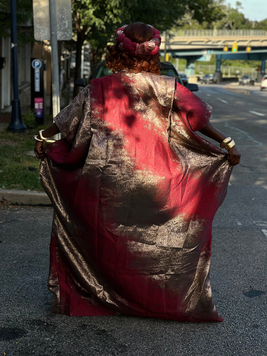 Luxury rich aunty bubu/kaftan gown.