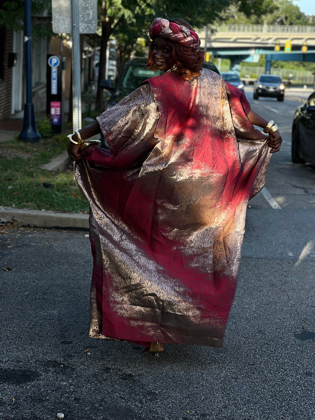 Luxury rich aunty bubu/kaftan gown.