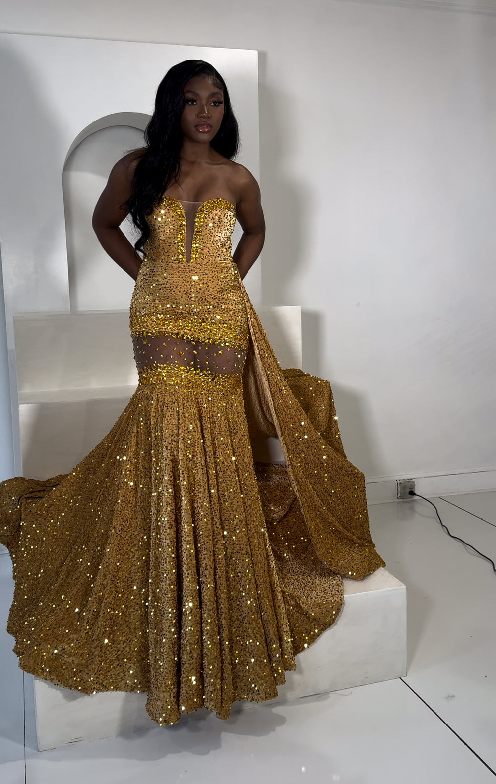 nigerian prom dresses for sale Sparkly Nigeria Gold Prom Dresses For Black Girls Sequin Open Back Mermaid African Evening Dress Beaded Birthday Party Gown 2024 Tassel Formal