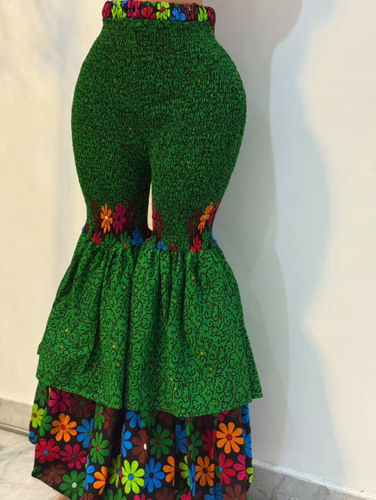 Africa print stretchy high-waist flare pants.
