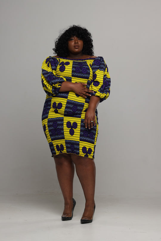 Short puffy sleeve elastic dress.